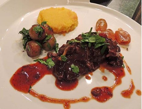 Ochsenbäckchen in Rotwein