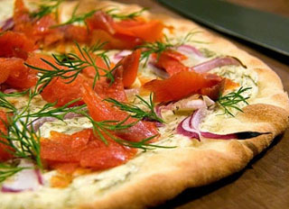Räucherlachspizza
